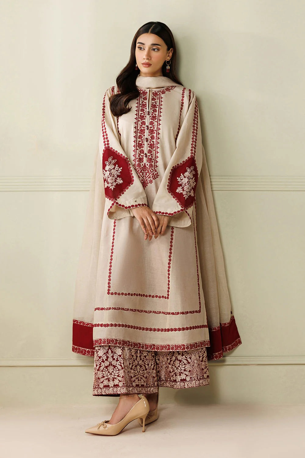 Summer Unstitched 3 Piece Embroidered Lawn Dress - RM112