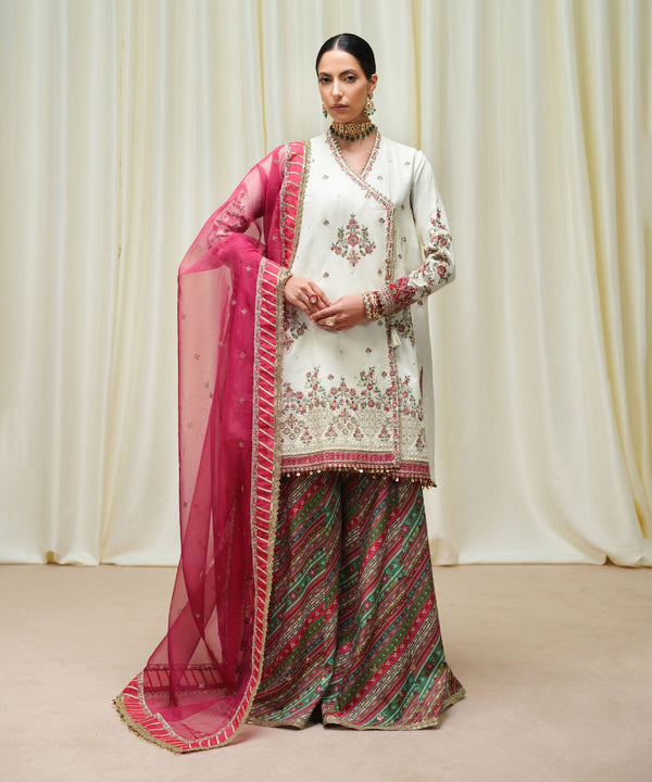 SPH - (White)3PC Embroidered Summer Suit -RM104